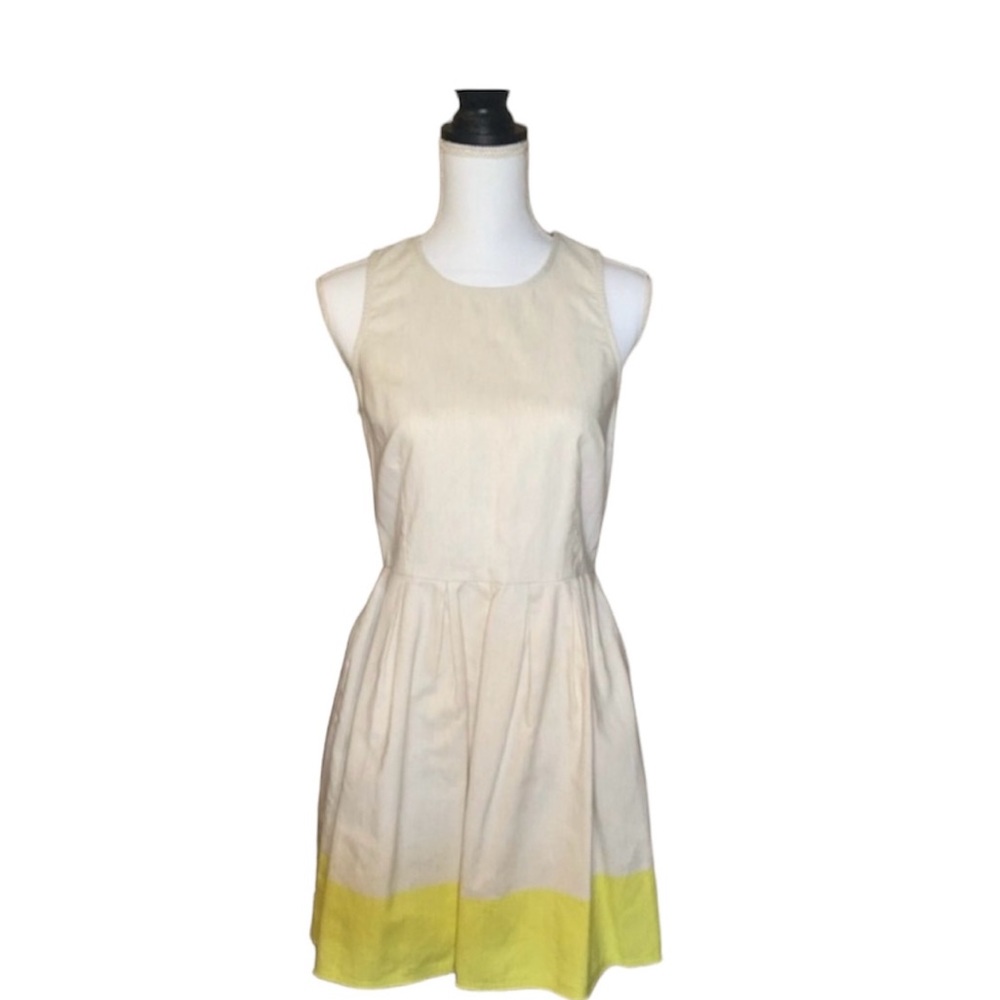 Size 12 Gap Linen Blend Dress with Yellow Trim